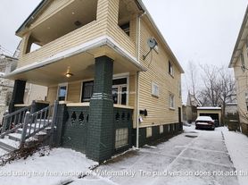 2797 E 125th St, Cleveland, OH