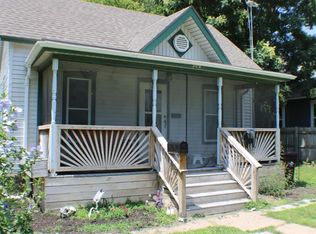 306 S Main St, Lindsborg, KS 67456