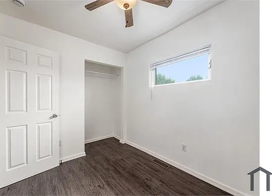 3 bed, 1000 sqft, $1,200 — Photo 2
