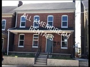 555 Baer Ave FLOOR 2, Hanover, PA 17331