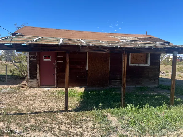 2206 W Upjohn Ave, Ridgecrest, CA 93555