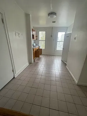 Rented by Delmark Realty LLC | media 22