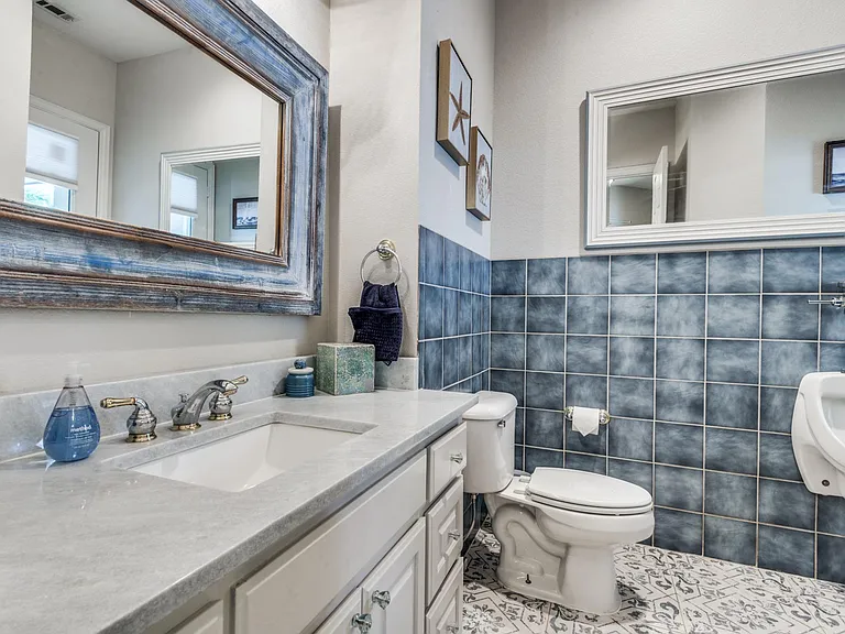 825 Carrie Ln — Photo 27