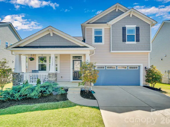 13124 Lakemore Dr, Charlotte, NC 28278