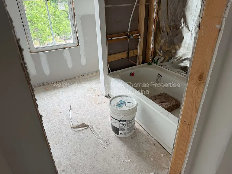 1203 Fern St — Photo 35