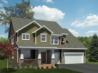 1093 Rosemary Ct, Chaska, MN 55318