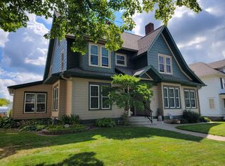 323 7th Ave, Antigo, WI 54409