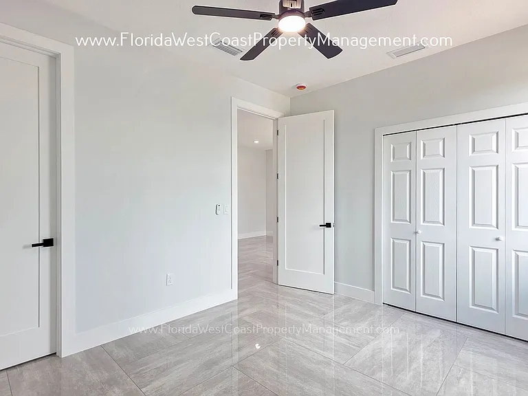 9225 Raes Creek Pl — Photo 38