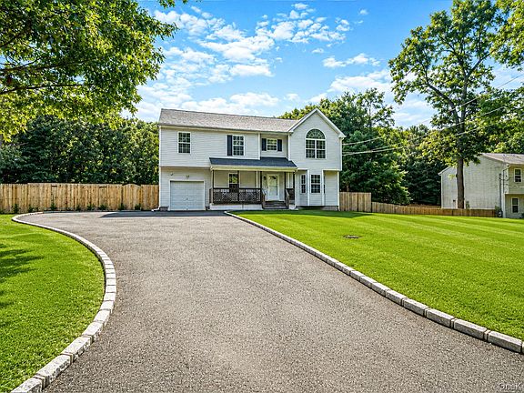 2nd image of 10 Cedar Lane