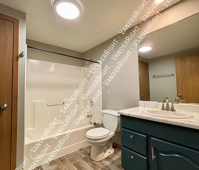 2719 E Pioneer Trl — Photo 5