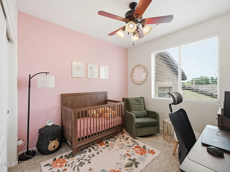 374 N Scott Dr — Photo 12