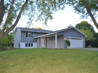 16300 28th Ave N, Plymouth, MN 55447