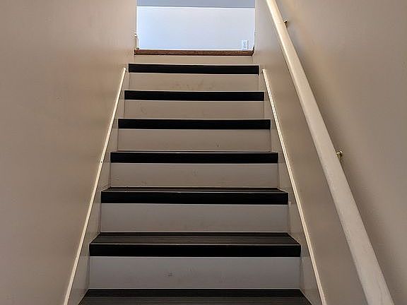 3rd image of 507 Pembroke St