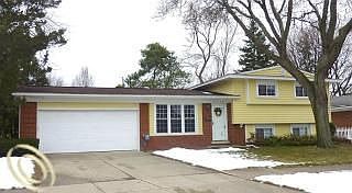 1st image of 21144 Robinwood St