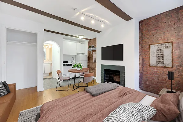 Rented by REAL New York | media 8