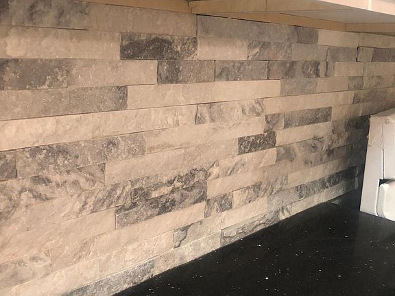 3rd image of 4 Baldwin Ave Floor 1
