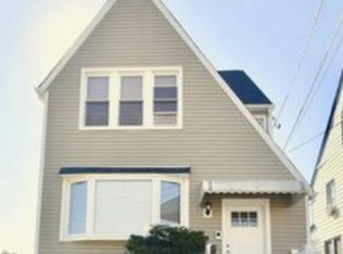 88 Munro Blvd APT 1, Valley Stream, NY