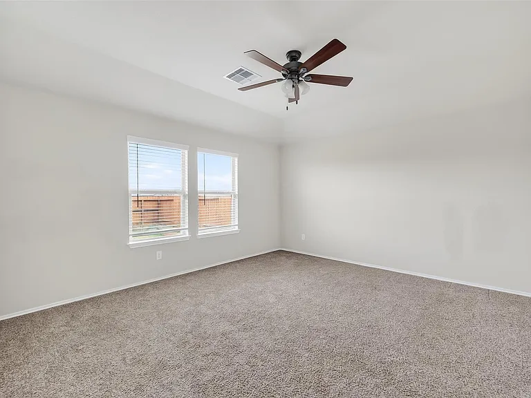 20926 Belmont Village Way — Photo 37