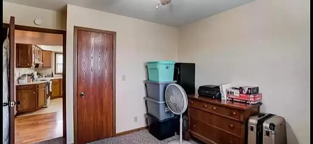 2 bed, 845 sqft, $950 — Photo 2
