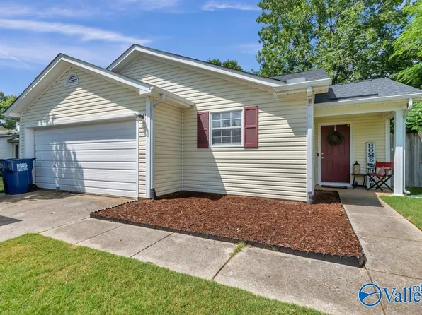 13094 Hermosa Dr SW, Huntsville, AL 35803