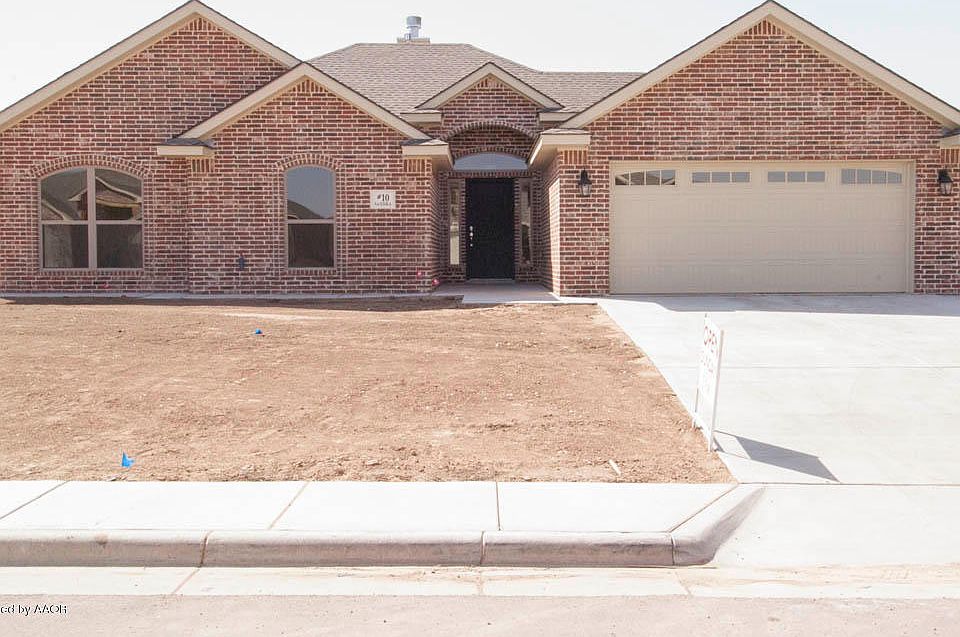 1st image of 10 Sandra Ln
