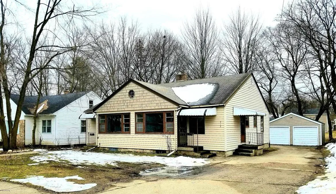 2 bed, 800 sqft, $1,390 — Photo 2