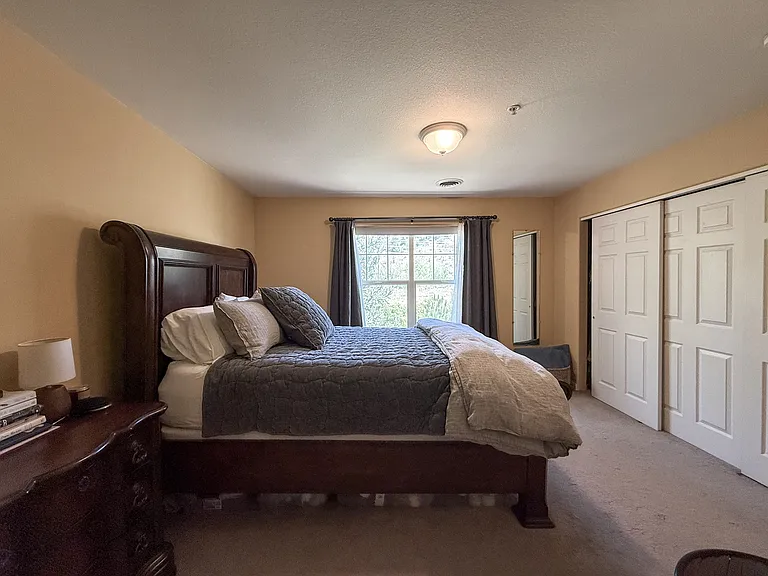 1 E 6th Ave #1 — Photo 10