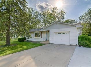 310 1st St, Compton, IL 61318