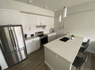 1215 Saint Paul St #503, Kelowna, BC V1Y 2C7
