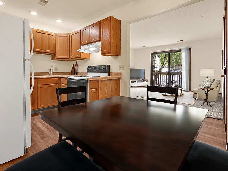 2 Bedroom
