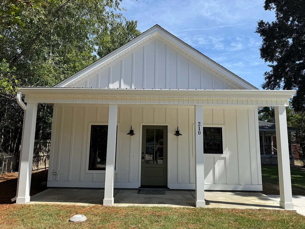 Building Photo - 210 Willanda Dr