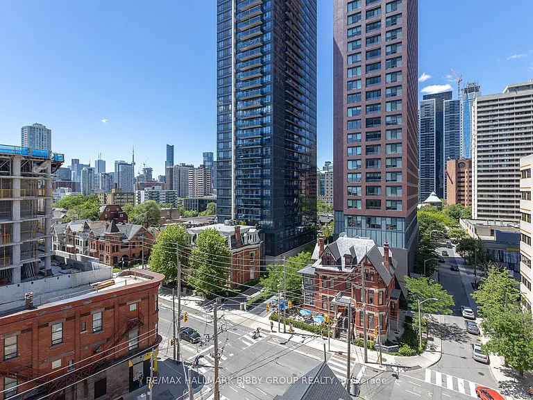 609 Sherbourne St #803 — Photo 22