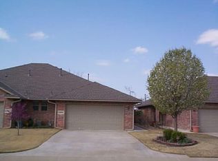 10821 Parke Pl, Midwest City, OK 73130