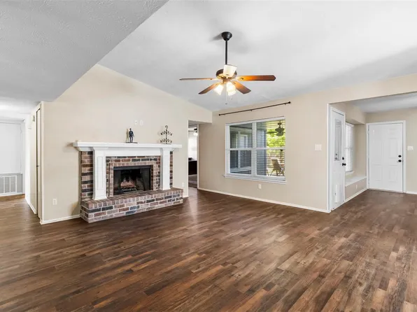 9212 Shipman St, Rowlett, TX 75088
