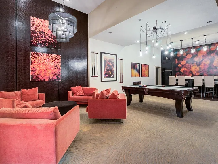 Tuscany Pointe at Tampa Apartment Homes — Photo 17