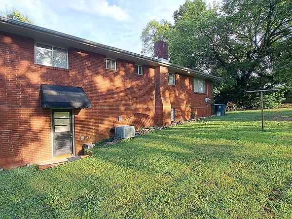 4th image of 4101 Melinda Dr