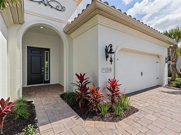 3rd image of 13558 Starwood Ln