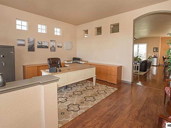 5th image of 7805 Las Plumas Dr