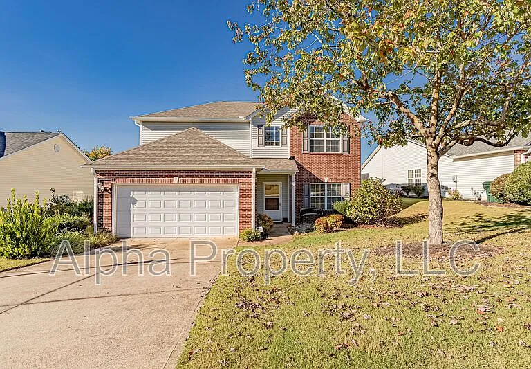 8 Reid Valley Ct — Photo 1