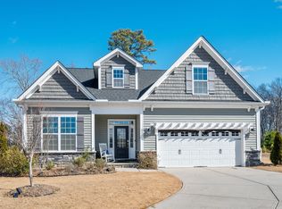 825 Buckner Ct, Fuquay Varina, NC 27526