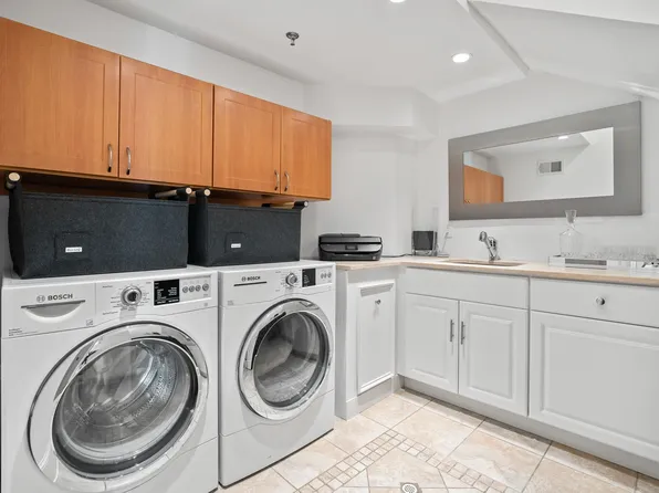 313 1st Street image 23 of 25