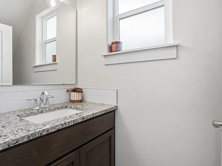 3434 S Garibaldi Pl — Photo 10