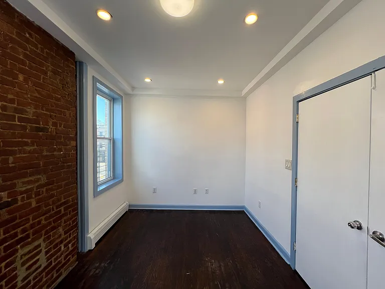 93 Grant Ave #3E — Photo 5