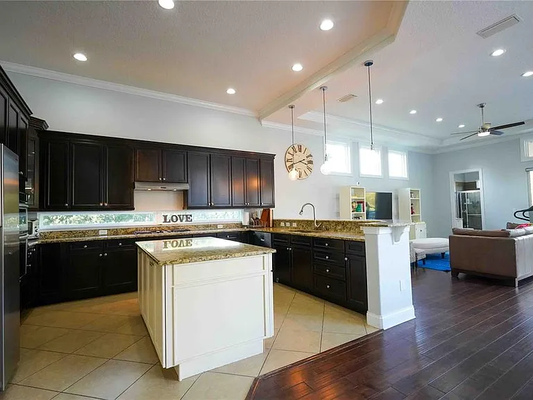 6219 Tiroco Way — Photo 10