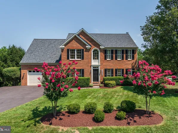 12809 Doe Ln, Gaithersburg, MD 20878