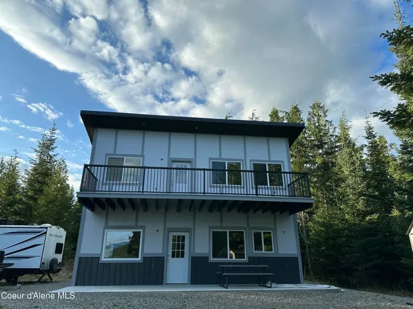 208 Humboldt Dr, Bonners Ferry, ID 83805