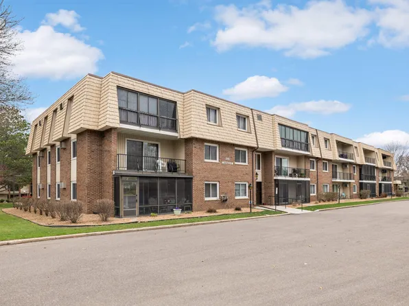 255 Westview Dr APT 306, West Saint Paul, MN 55118