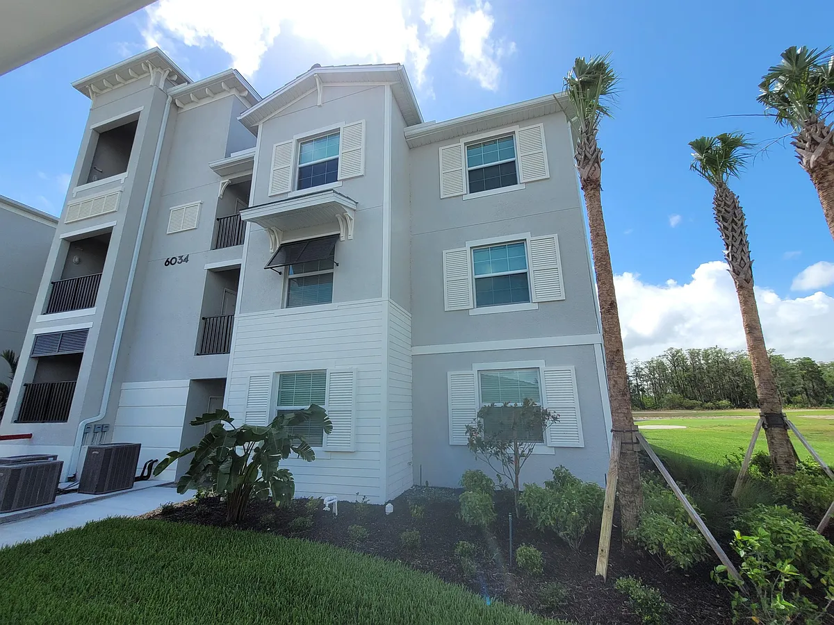 Photo 2 of 58 - 6034 National Boulevard Ave #542 - Miami, FL Building Photo - 6034 National Boulevard Ave #542