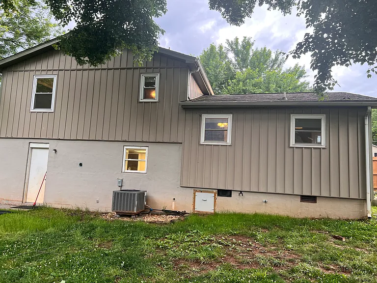 5712 Montina Rd — Photo 12