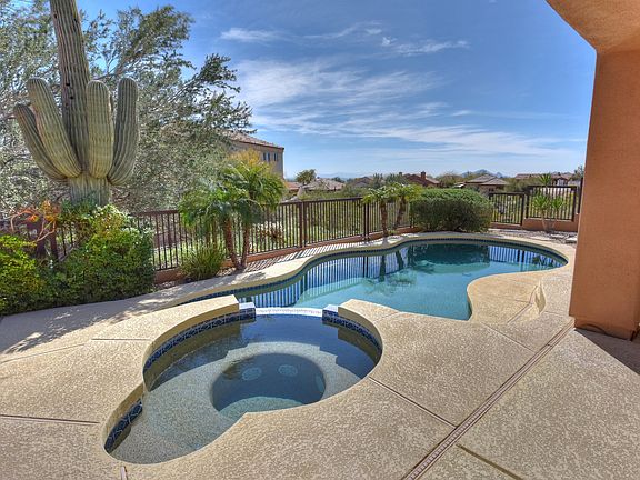 5th image of 12068 N 137th St
